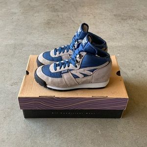 Hi-Tec Sierra Lite JR Petite Hiking/Outdoor Leather/Suede Boots Size 5 Womens